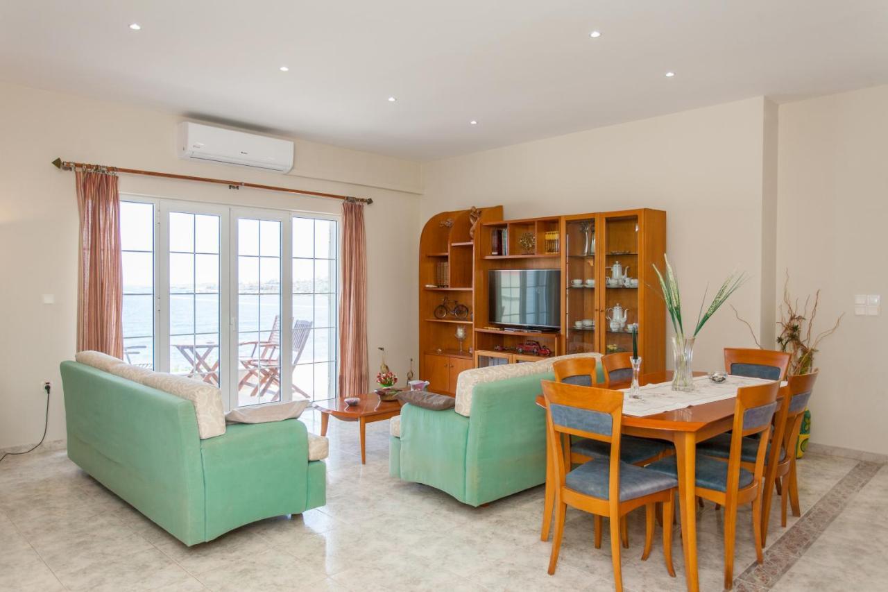 Butler's Aura Estate * Chania (Crete)